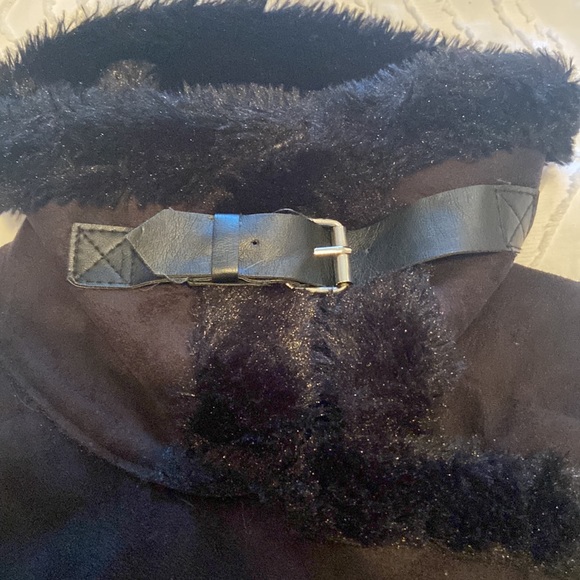 Boohoo black faux suede biker jacket size US 1 petite - Picture 8 of 8